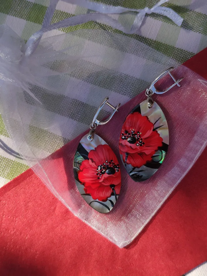 Pearl earrings: Red poppies on shell earrings. Aesthetic handmade floral design. Hand painted stylish jewelry gift with big red flower.