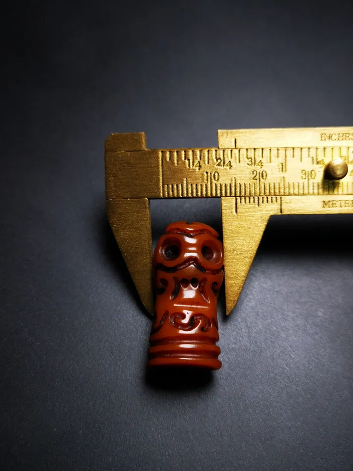 Gandhanra Tibetan Amulet,Yak Bone Carved Skull Sītavana Pendant, Hand-carved Skull Pendant for Prayer Bead/Necklace