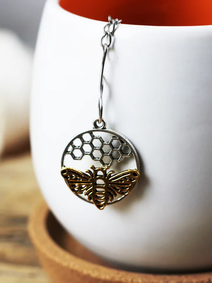 Honey bee tea infuser for herbal tea, Tea ball infuser charm bee with honeycomb