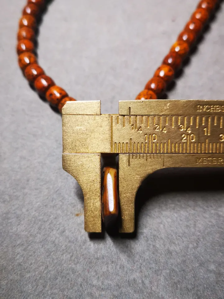 Yak Bone Carved Mantra Dot Mala Pendant,Bead Counter Clip, Prayer Bead Accessories,Gandhanra Tibetan Amulet