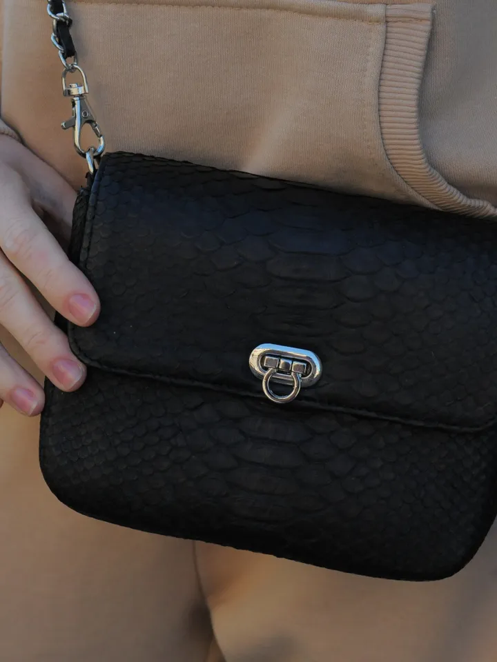 Genuine python skin Gino bag | Black crossbody Bag | Classy Chain Crossbody Women Bag | Exotic Leather Bag | Designer Handmade Bag