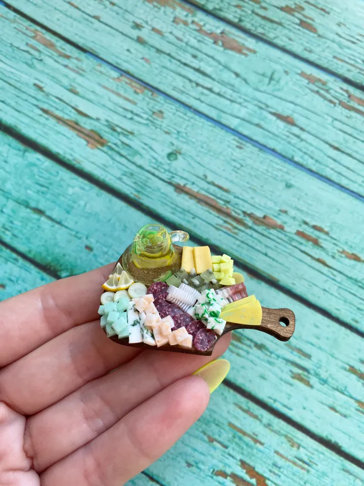 Miniature Board St Patrick Day with Polymer Clay