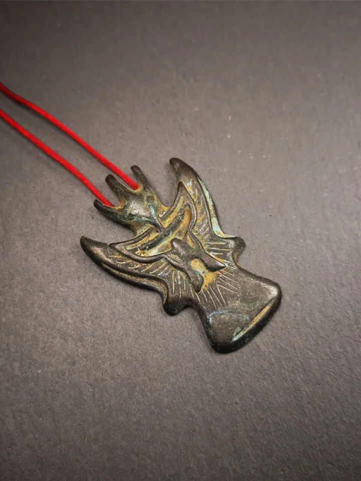 Gandhanra Antique Tibetan Buddhist Amulet Pendant - Garuda - The Golden-Winged Bird, Crafted from Thokcha,Size 2.28" * 1.5"
