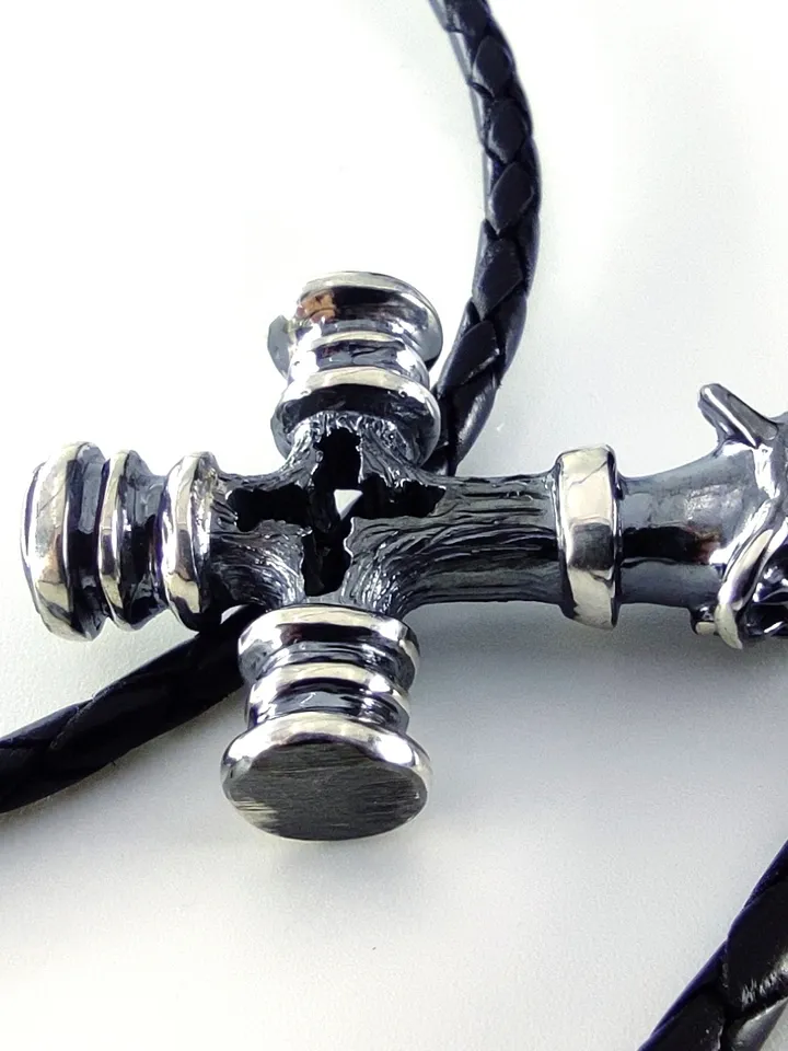 Pendant - Wolf's Cross - Thor's Hammer
