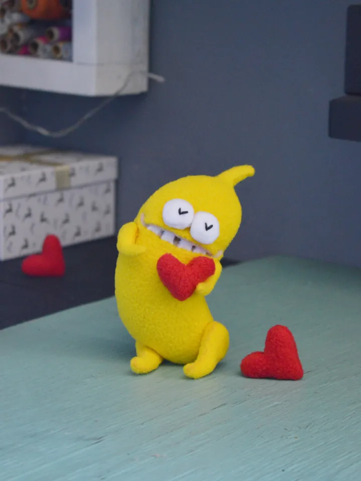 PDF Plush Toy Pattern – Fleece Banana Softie Tutorial