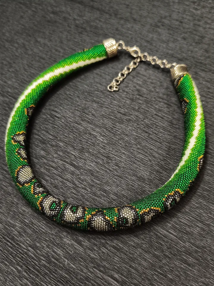 Statement Green Short Snake Necklace for Woman, Stylish Elegant Beaded Bib Necklace Handmade