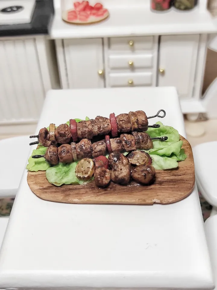 Realistic miniature kebab 1 6 - Barbecue - Mini kebab - Miniature food - dollhouse miniature - mini food