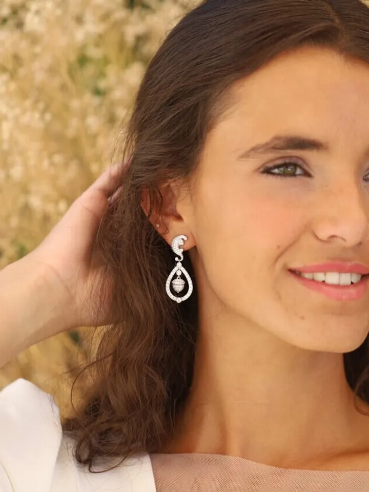 Kate Middleton Replica Royal Wedding earrings Swarovski Crystal Bridal Earrings Art Deco Vintage style Wedding Jewelry Royal Wedding Jewelry