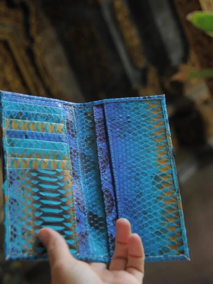 Genuine python skin flat unisex turquoise wallet / small money reptile blue purse / exotic leather snakeprint / cardholder gift idea