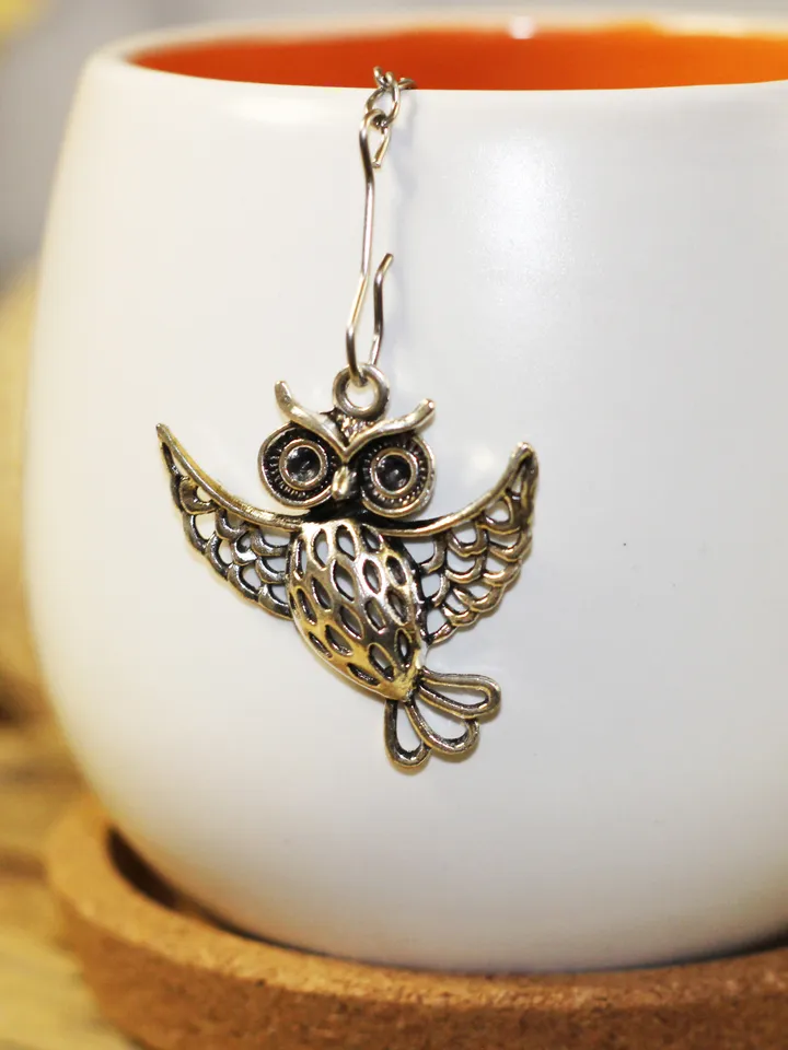 Owl tea infuser for loose leaf tea, Tea strainer with owl charm, Tea Steeper owl pendant, Herbal tea gift for owl lover