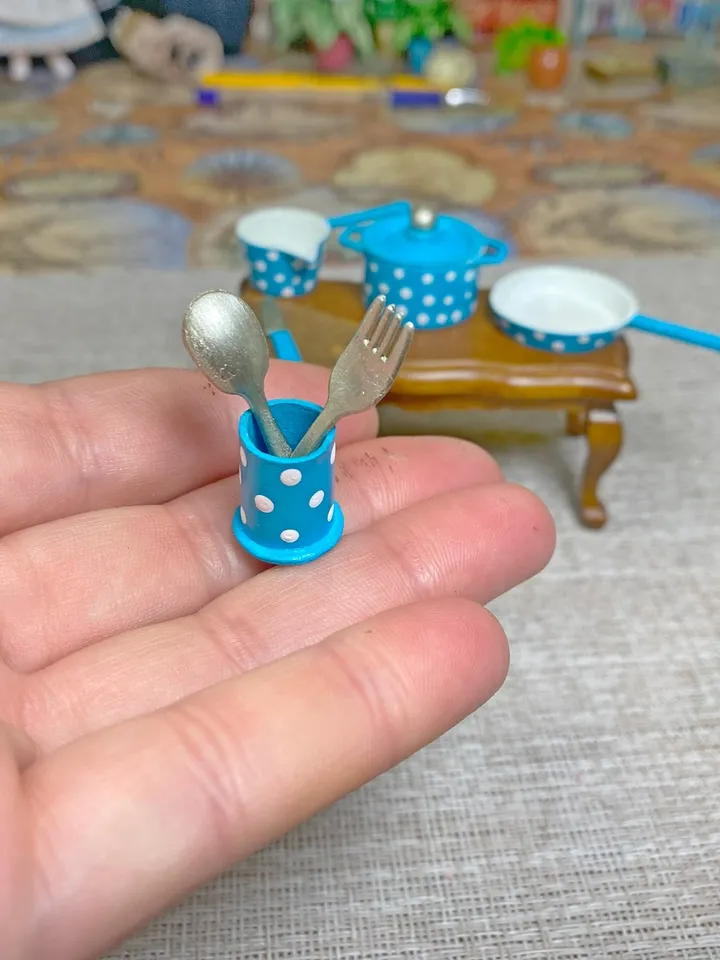 Doll dishes for doll kitchens. 1:12. Dollhouse miniature. Handmade.