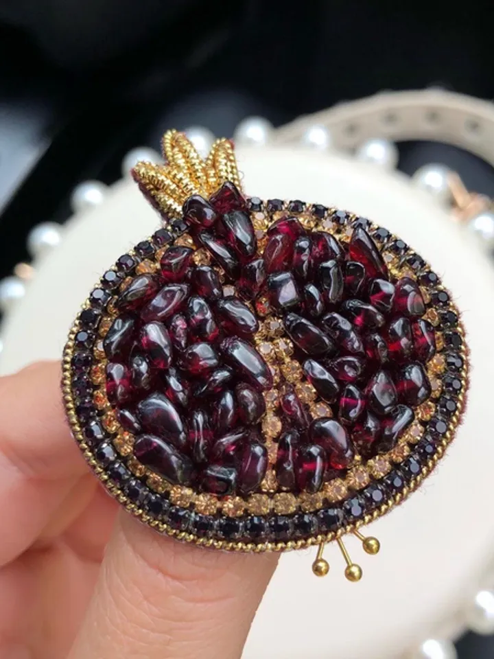 Pomegranate brooch/handmade brooch/gift for her/handmade jewelry/natural stone/fruit jewelry