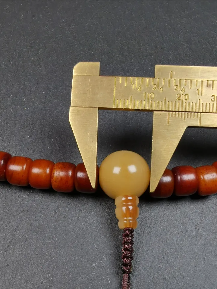 Gandhanra Handmade Tibetan Yak Bone Mala,108 Bone + Dzi Beads,Prayer Bead for Meditation,Tibetan Rosary,Diameter 10mm, Length 84cm