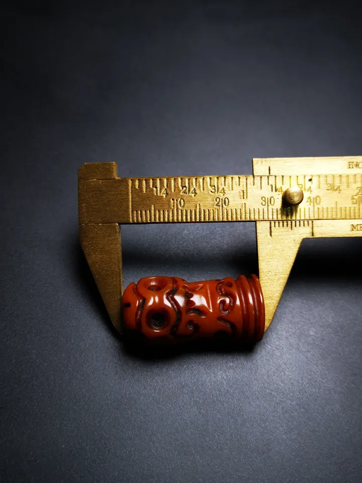Gandhanra Tibetan Amulet,Yak Bone Carved Skull Sītavana Pendant, Hand-carved Skull Pendant for Prayer Bead/Necklace