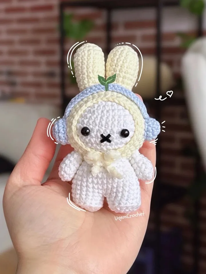 Miffy crochet pattern PDF US terms, included hat, headphones and bag