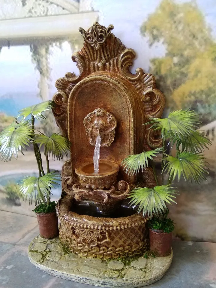 Miniature fountain. Fountain for the collection of dolls.1:12 scale.