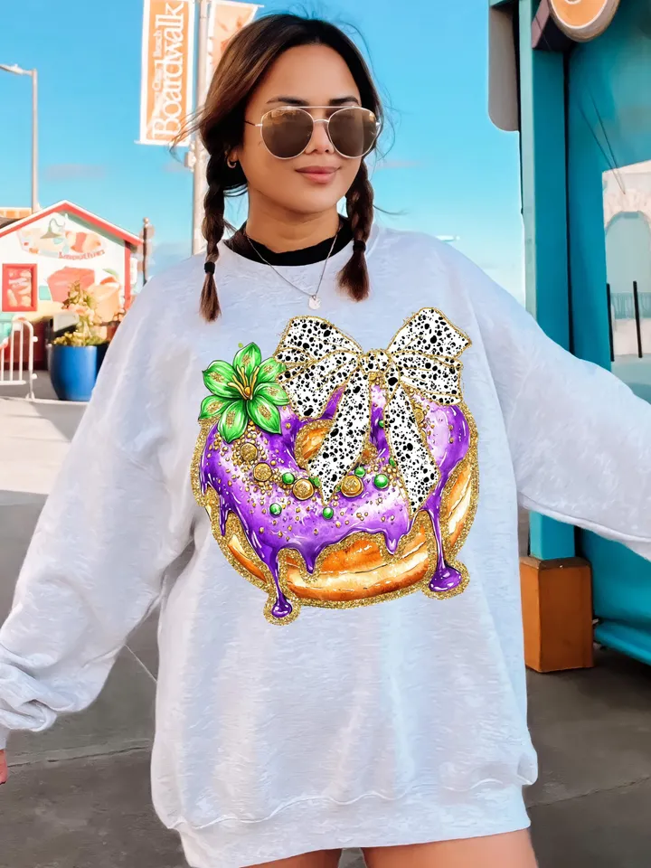 King Cake coquette png, Coquette Mardi gras png, Mardi Gras png, Let the good times roll png, Fleur De Lis Png, Brushstroke Mardi Gras Png