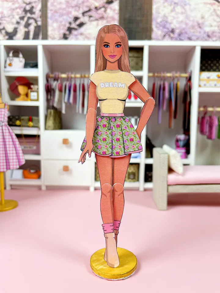Spring wardrobe for paper Barbie