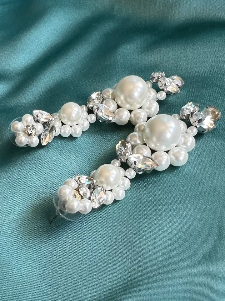 Daisy Leaf Cluster Earrings