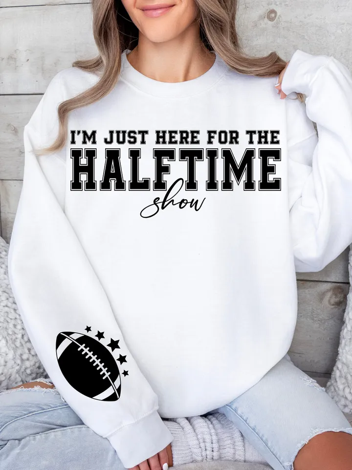 Football Game Day SVG PNG, Trendy Football Svg, Team Halftime Svg, Funny Football Svg, Football Cut Files, I'm Just Here For The Snacks Svg