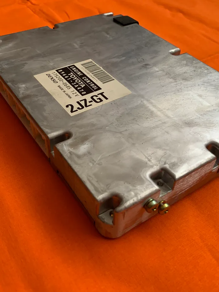 Engine control module ECU 89661-3A470 896613A470 TOYOTA LEXUS 2JZ-GT
