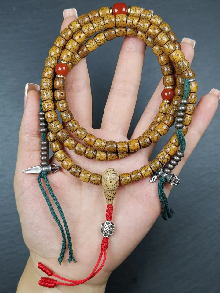 Gandhanra Old 108 Tibetan Lotus Seed Beads Mala,7mm Prayer Beads Necklace,Diameter 0.28", Circumference 28"