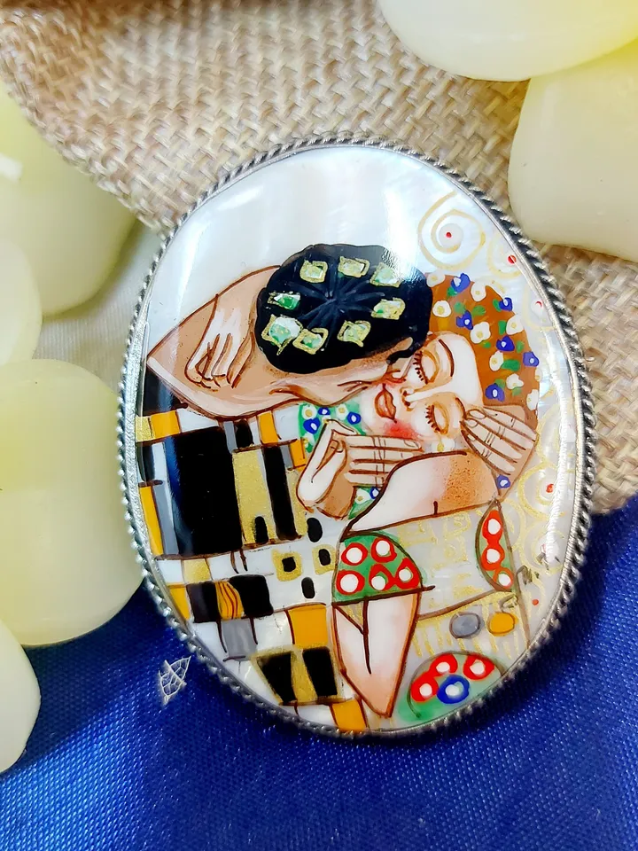 Brooches for women: Gustav Klimt "The Kiss" on handmade pin for dress, original Art Nouveau pins made from mother of pearl shell