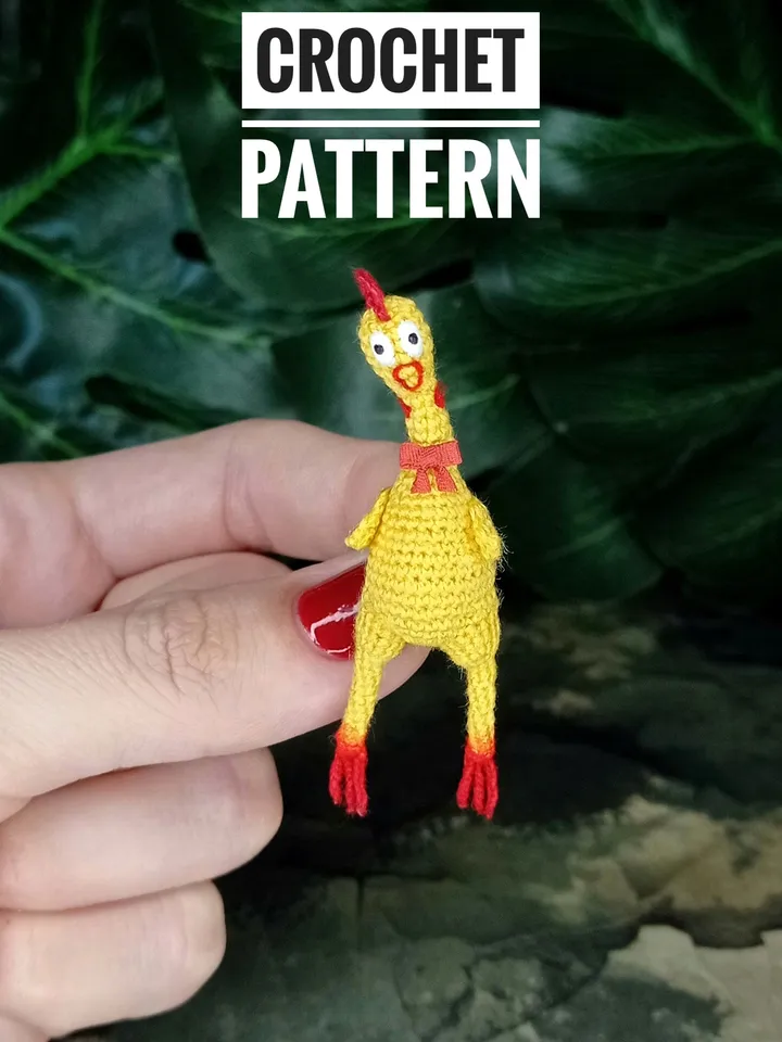 English PDF crochet pattern Chicken Co-Co. Crochet miniature pattern. Crazy chicken toy pattern. DIY funny toy.
