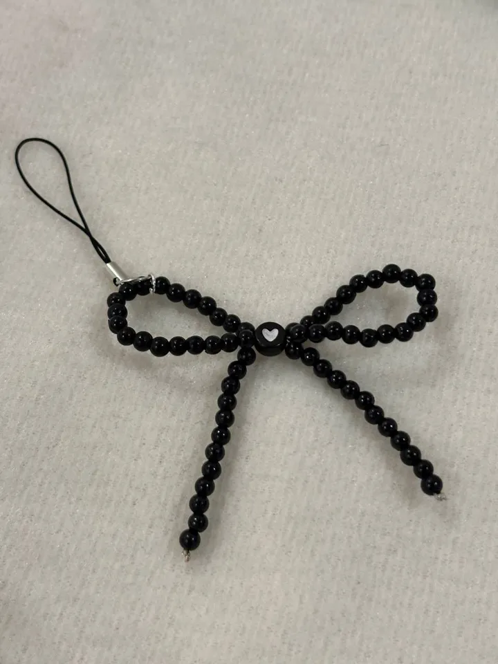 Bow keychain