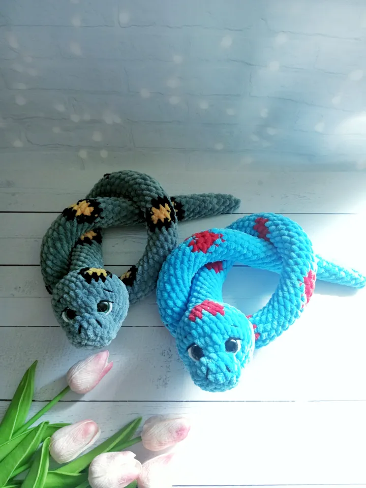 Snake plush crochet pattern No sew do it yourself Amigurumi tutorial PDF in English