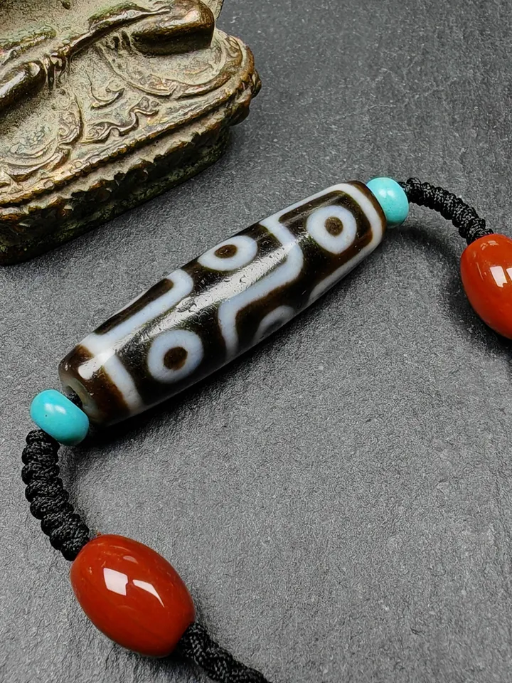 Gandhanra Vintage Tibetan 9 Eyes Dzi Bead Necklace,Protective Charm,Spiritual Gift,1.6" x 0.4"