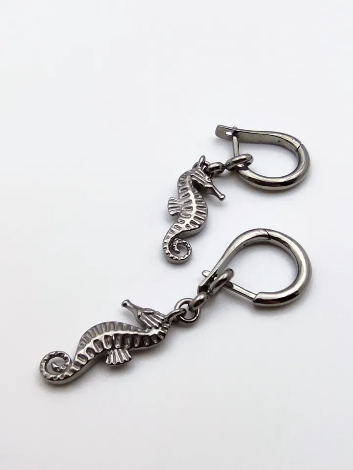 Seahorse - Light Earrings