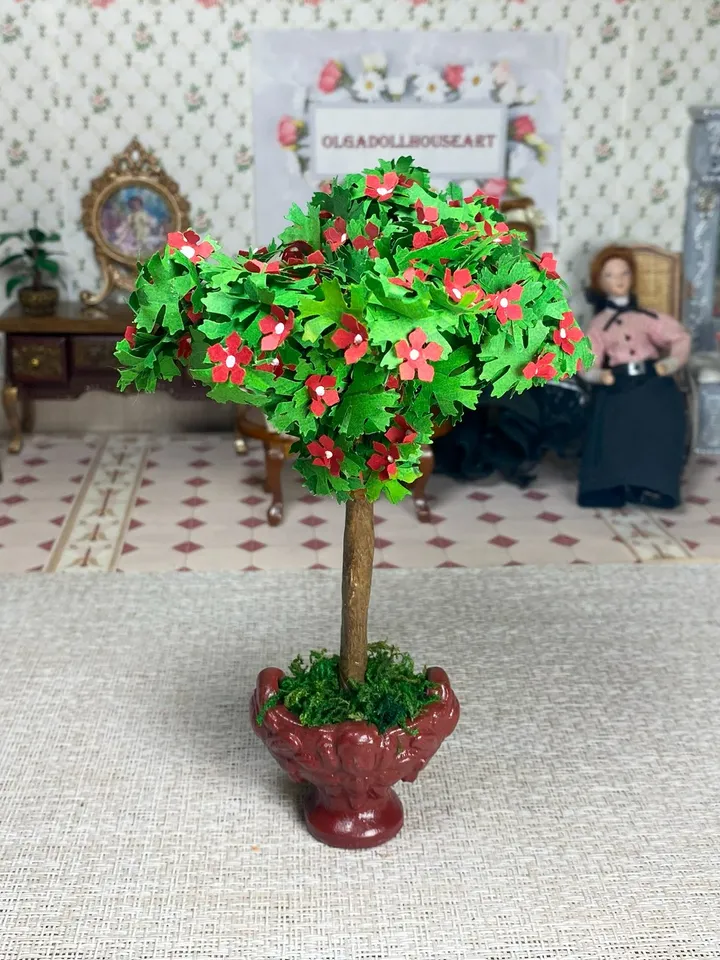 Tree in a floor planter for a dollhouse in a scale of 1:12. Miniature dollhouse. Handmade. Plant for a doll.
