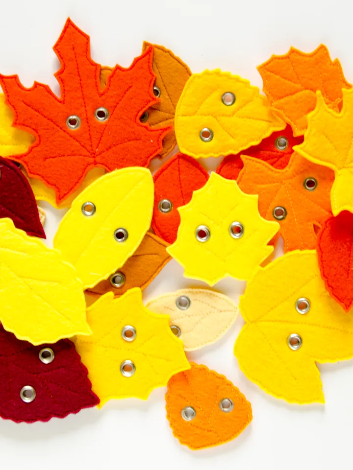 Autumn Hedgie, Fall toy, Lacing from felt, PDF and SVG Pattern and Tutorial