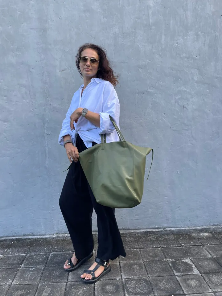 Genuine leather khaki green tote shopper big bag / everyday purse / handmade bags / designer bags / summer bag / gift for her