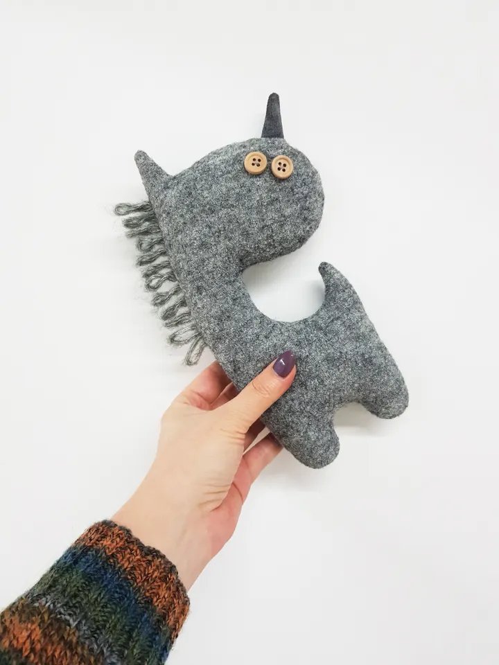 Stuffed Unicorn Sewing Pattern PDF, digital tutorial in english, rag doll diy
