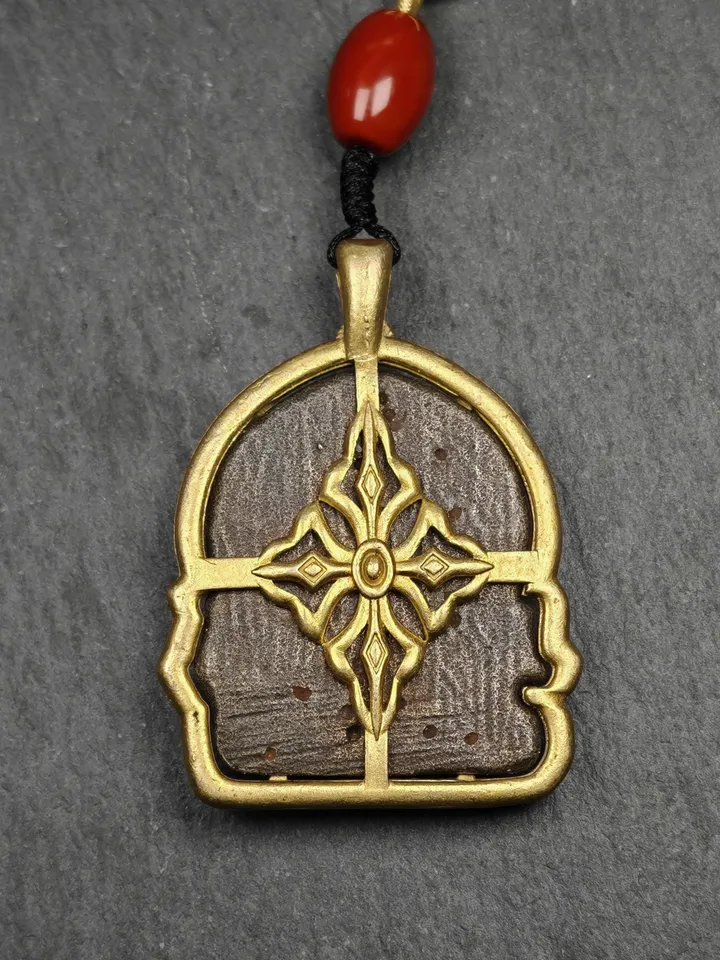 Drashi Lhamo Amulet,Gandhanra Vintage Tibetan Buddhist Pendant,Zashi Lhamo,Buddhist Protective Charm,Spiritual Gift,52×36mm