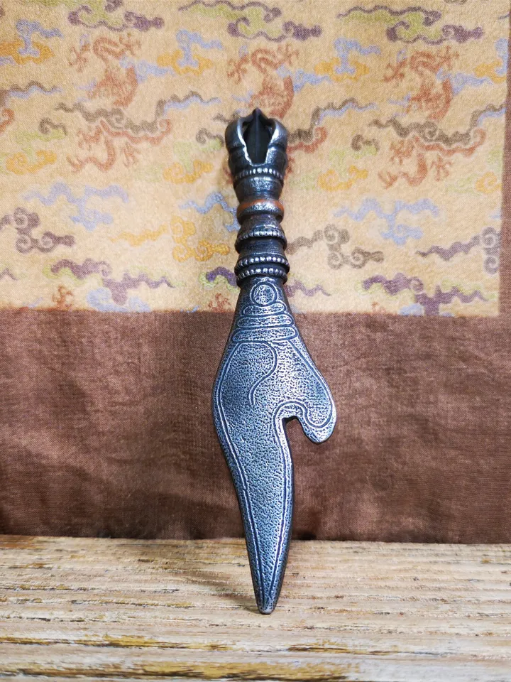 Gandhanra Tibetan Amulet Kila Dagger (Dorje Phurba),Conch Shape,Dharma Ritual,Made of Cold Iron inlaid with Copper,4.7&quot;