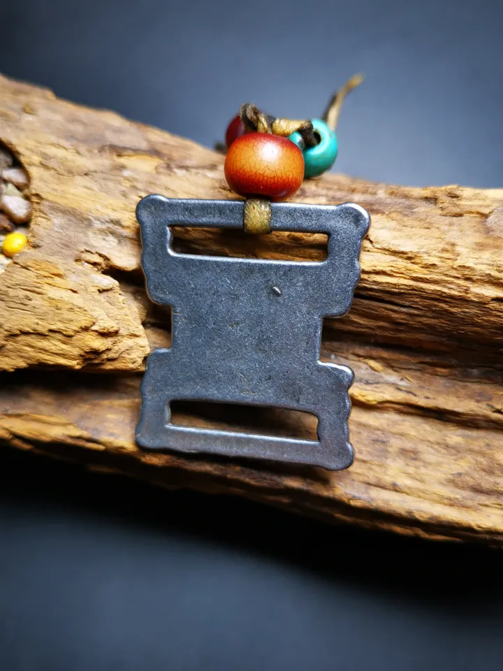Gandhanra Handmade Scripture Book Buckle,DIY Buckle for Book,Belt,Made of Cold Iron