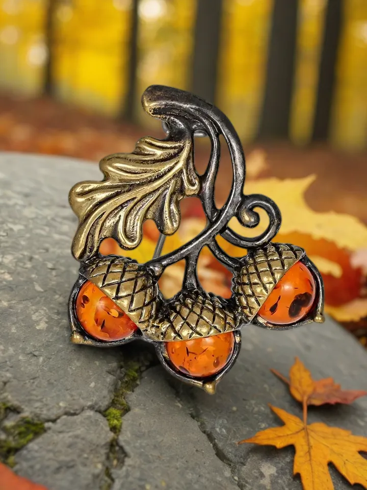Amber Acorns Brooch Autumn Leaf Oak Jewelry Baltic Amber Cute small dress brooch gold burnt orange Lapel pin women girl Forest Nature jewelry Autumn jewelry
