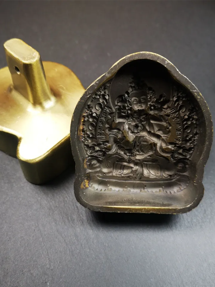 Gandhanra Tibetan Buddha Statue Tsa Tsa Mold, Vajrasattva Tsha Tsha Mould For Making Clay Statue,2.95&quot; × 2.6&quot;