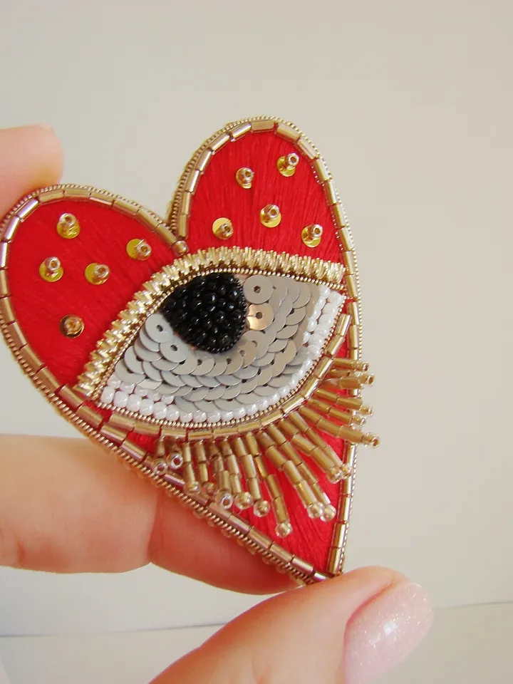 Heart eye brooch, embroidered brooch, beaded heart brooch, red brooch