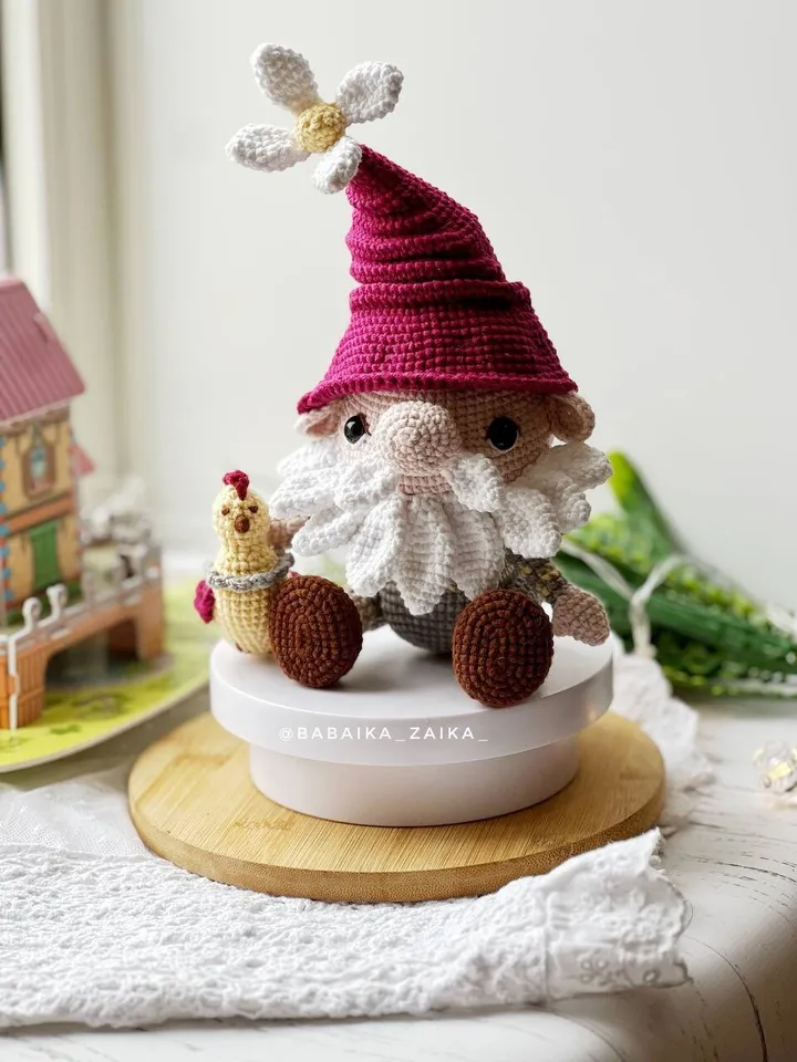 PDF Crochet Pattern Easter Cute Gnome and Chicken, Easter ornaments, Amigurumi Chicken, Amigurumi Easter Toy, Amigurumi Scandinavian Gnome