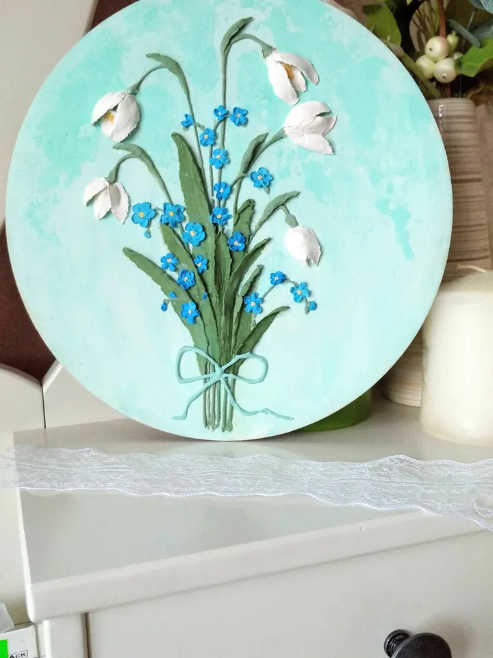 Bouquet of forget-me-nots and snowdrops painting Floral painting gift Home decor Roud painting with 3D forget-me-nots and snowdrops Wall decor for Gift for woman Floral painting Wildflower Home decor Mom gift