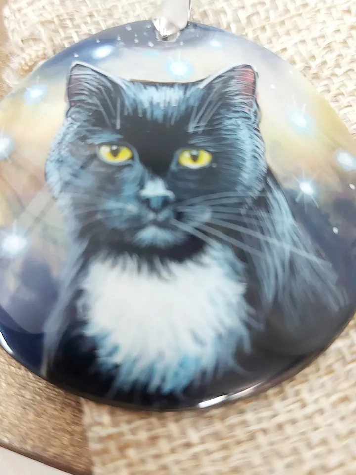 Beautiful mother-of-pearl pendant "Black Cat", miniature Hand-painted,fine art jewelry,A gift for her Artistic gift Fedoskino.Abalone shell