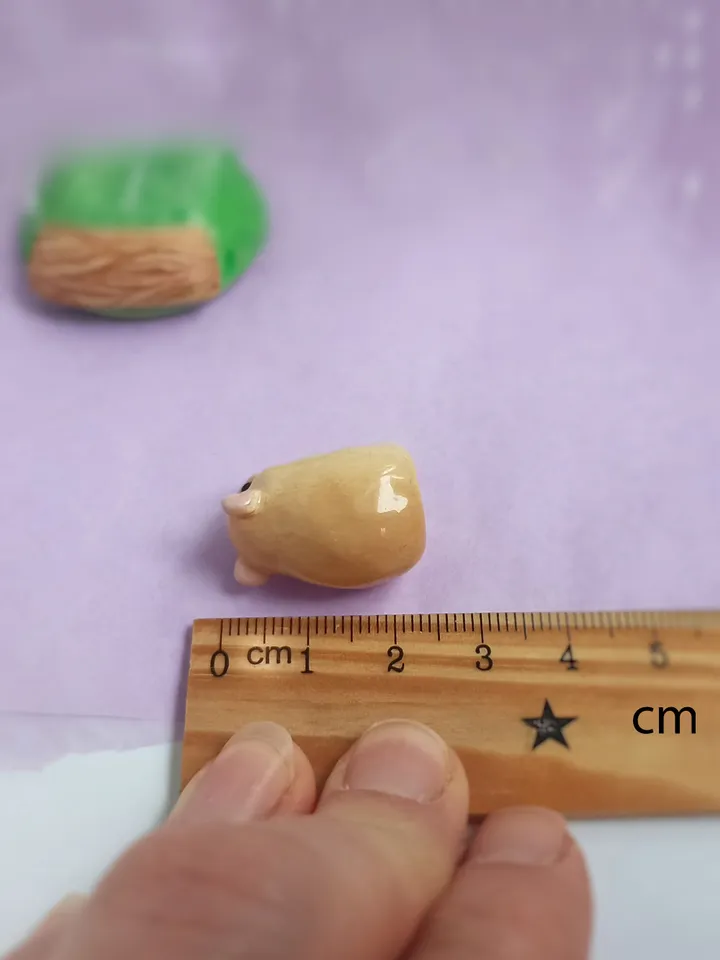 Small handmade hamster figurine on base with nameplate (US discount)