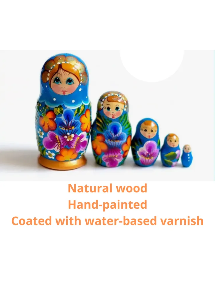 Matryoshka wooden 4,3” souvenir. Set of 5 dolls in 1.