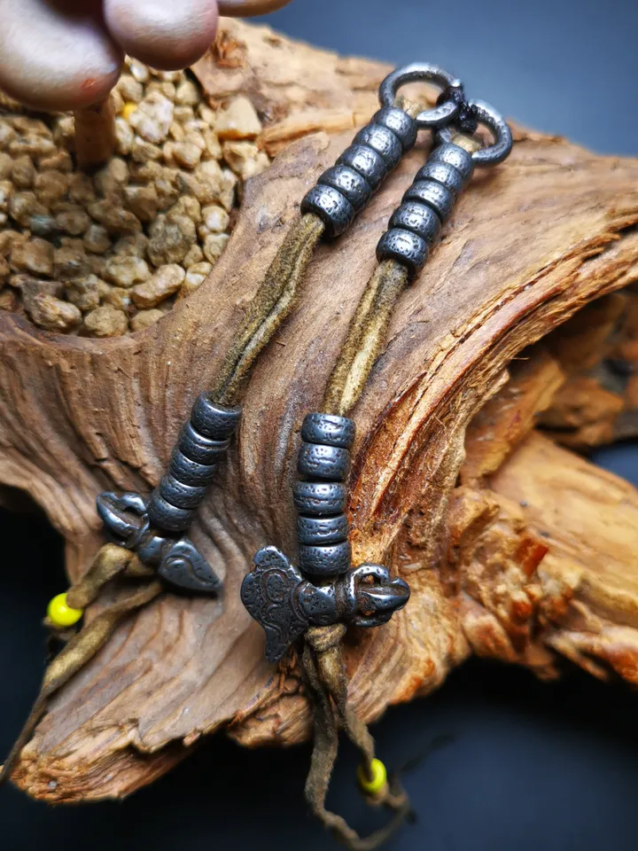 Gandhanra Handmade Tibetan Buddhist Mala Counters,Prayer Bead Counters,with Kartika and Kila Pendant, Made of  Cold Iron