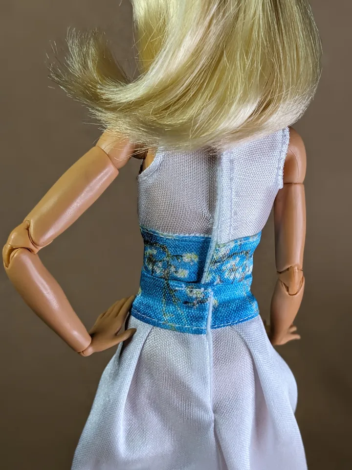 Handmade white & blue floral print sports set for 1/6 scale fashion female dolls