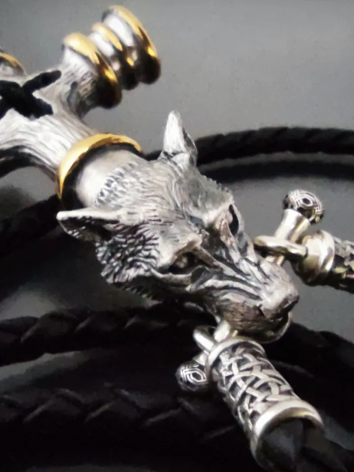 Pendant - Great Cross of the Wolf